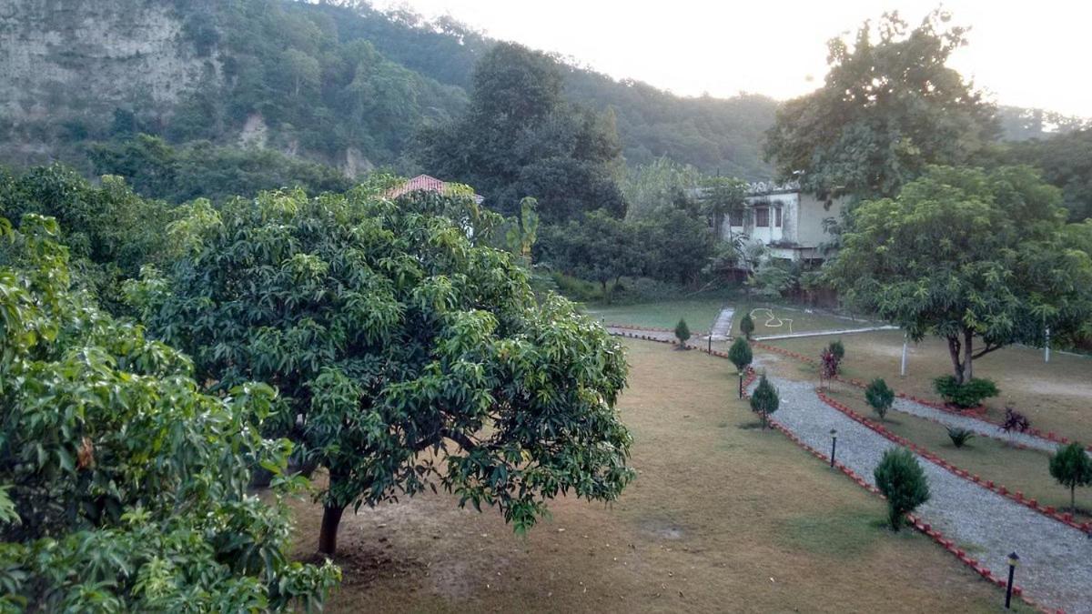 Jim Corbett Resort Ramnagar (Uttarakhand) Exterior foto